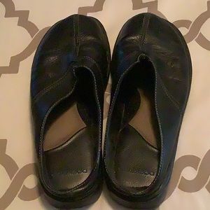 Women’s Black Dockers